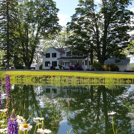 Enfield Manor Bed&Breakfast And Vacation Rental Newfield Eksteriør bilde